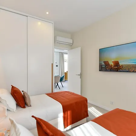Salado Salobre, Gran Canaria Private Heated Pool Modern Luxury Tranquil Getaway Villa Las Palmas de Gran Canaria