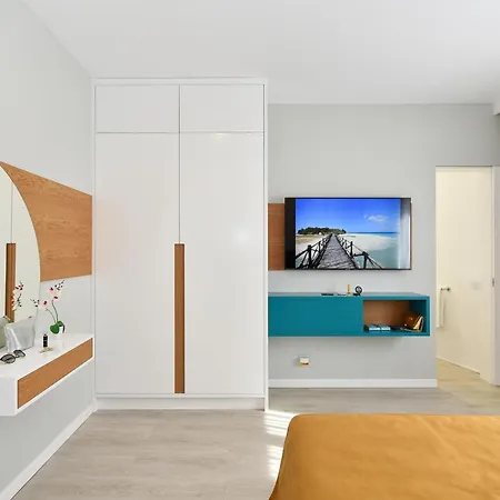 Salado Salobre, Gran Canaria Private Heated Pool Modern Luxury Tranquil Getaway Las Palmas de Gran Canaria